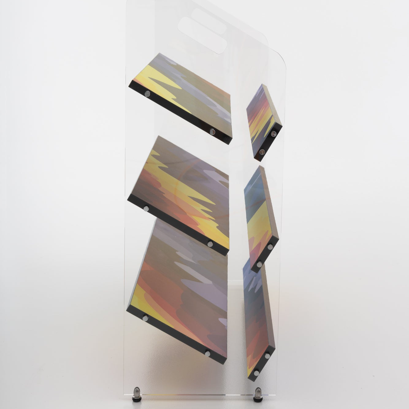 《Chroma Wave》Designer Shoe Rack & Display